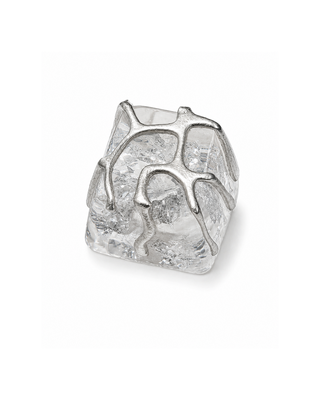 Liquid metal cap