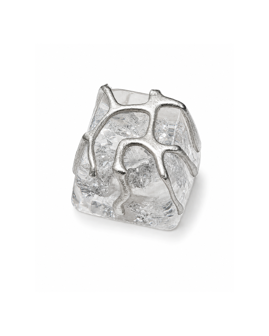 Liquid metal cap