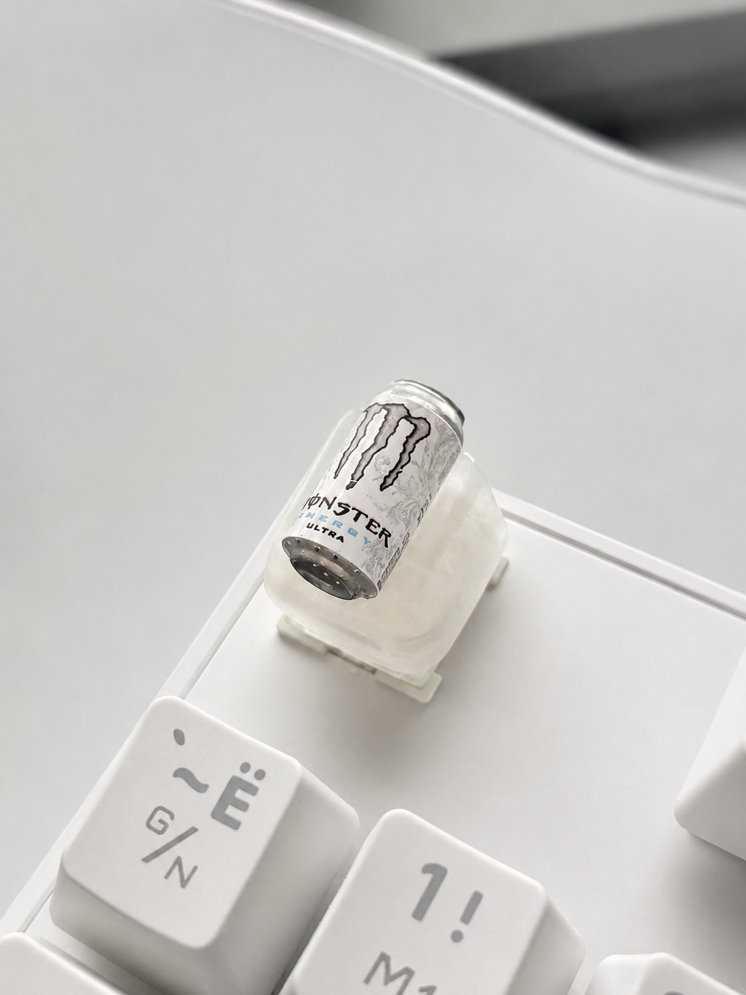 White monster cap